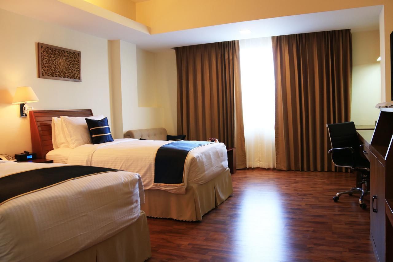 Eastern Palace Hotel Mandalay Exterior photo