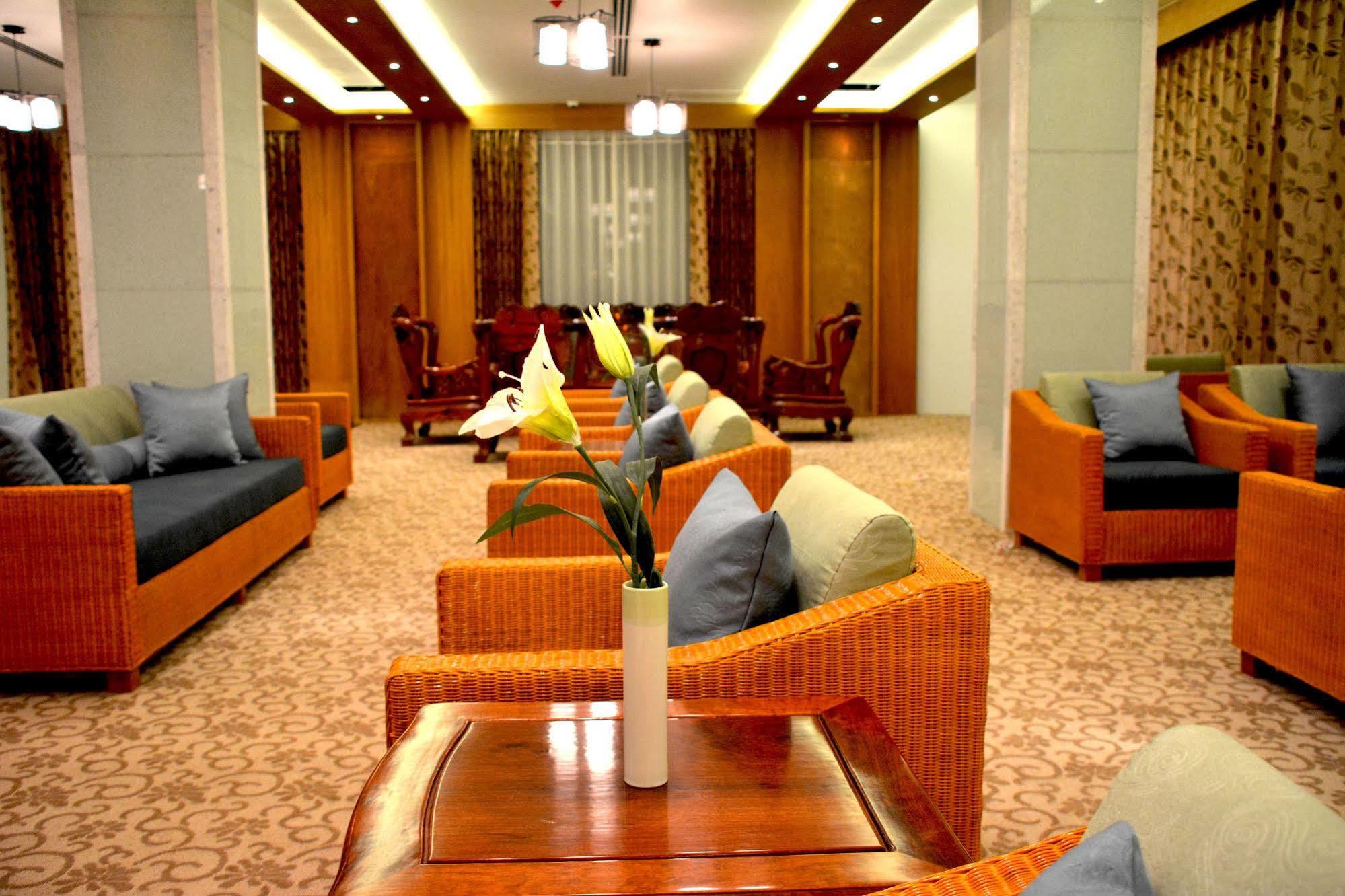 Eastern Palace Hotel Mandalay Exterior photo